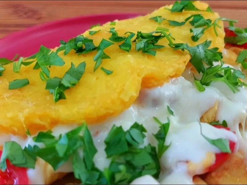 ی شام فوق العاده خوشمزه و سریع با دو قلم سیب زمینی و مرغ!