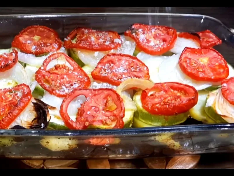 یک شام کامل و خوشمزه مخصوص کسایی که گوشت نمیخورن با سیب زمینی و کدو و بادمجان!