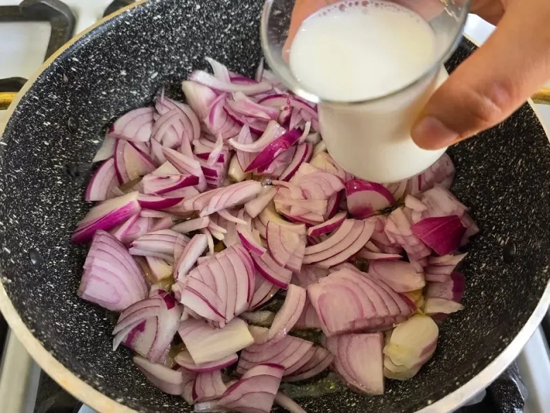 این غذا خوشمزه تر از کبابه!! انقدر آسون و خوشمزه درست میشه که هفته ای دوبار میپزم!
