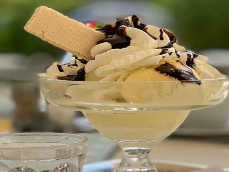 به ساده ترین روش با یک کیلو شیر برای یک هفته خانوادت بستنی درست کن طعم نوستالژی بستنی سنتی!!