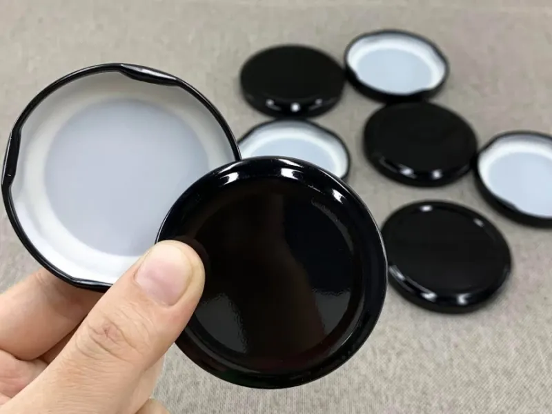 درب شیشه را بیرون نیندازید! ایده بازیافت شگفت انگیز!