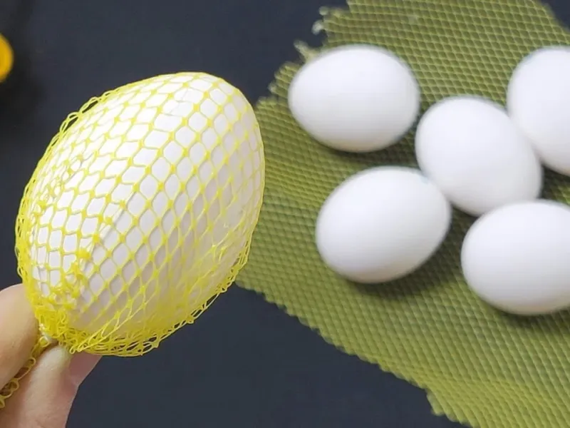 مادربزرگم اسرار رنگ آمیزی تخم مرغ را به من آموخت!