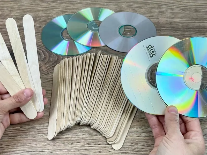 ببینید با سی دی های قدیمی و چوب بستنی چیکار کردم! (ایده ی کاردستی)